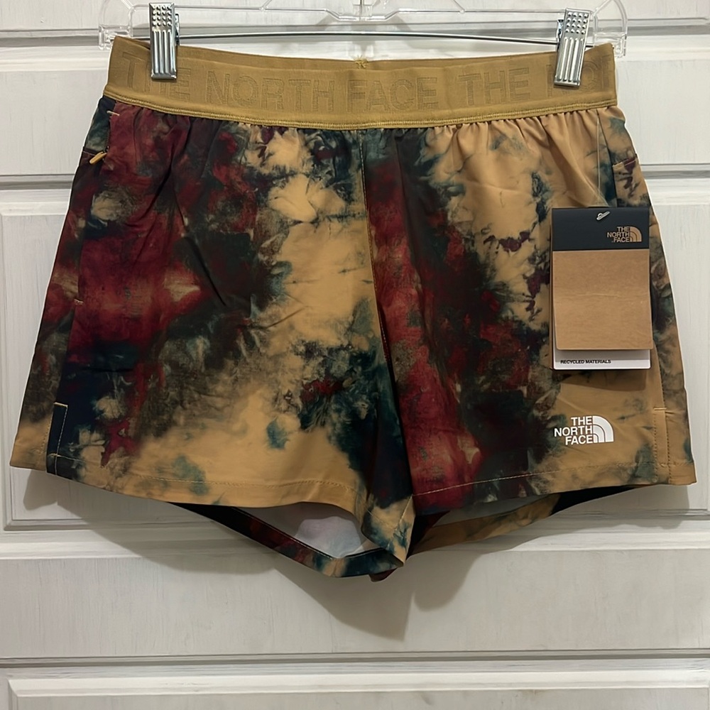 The North Face Wander shorts